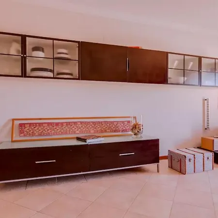 Apartment Lovely Flat @ Golf *